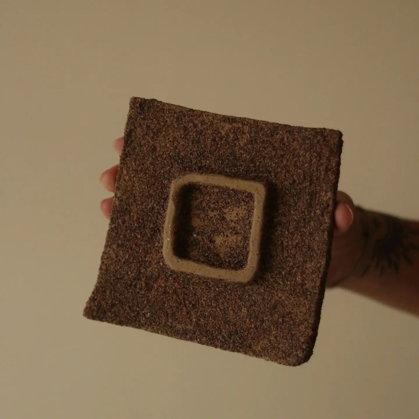 5" Gathered Earth Dish