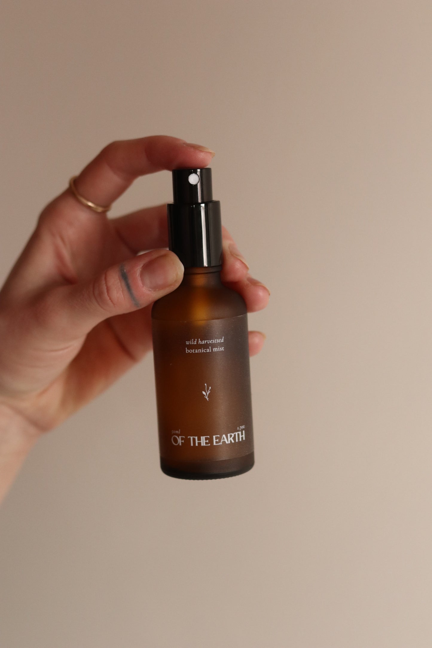 Balsam Fir & Seaweed :: Room, Body & Linen Botanical Mist