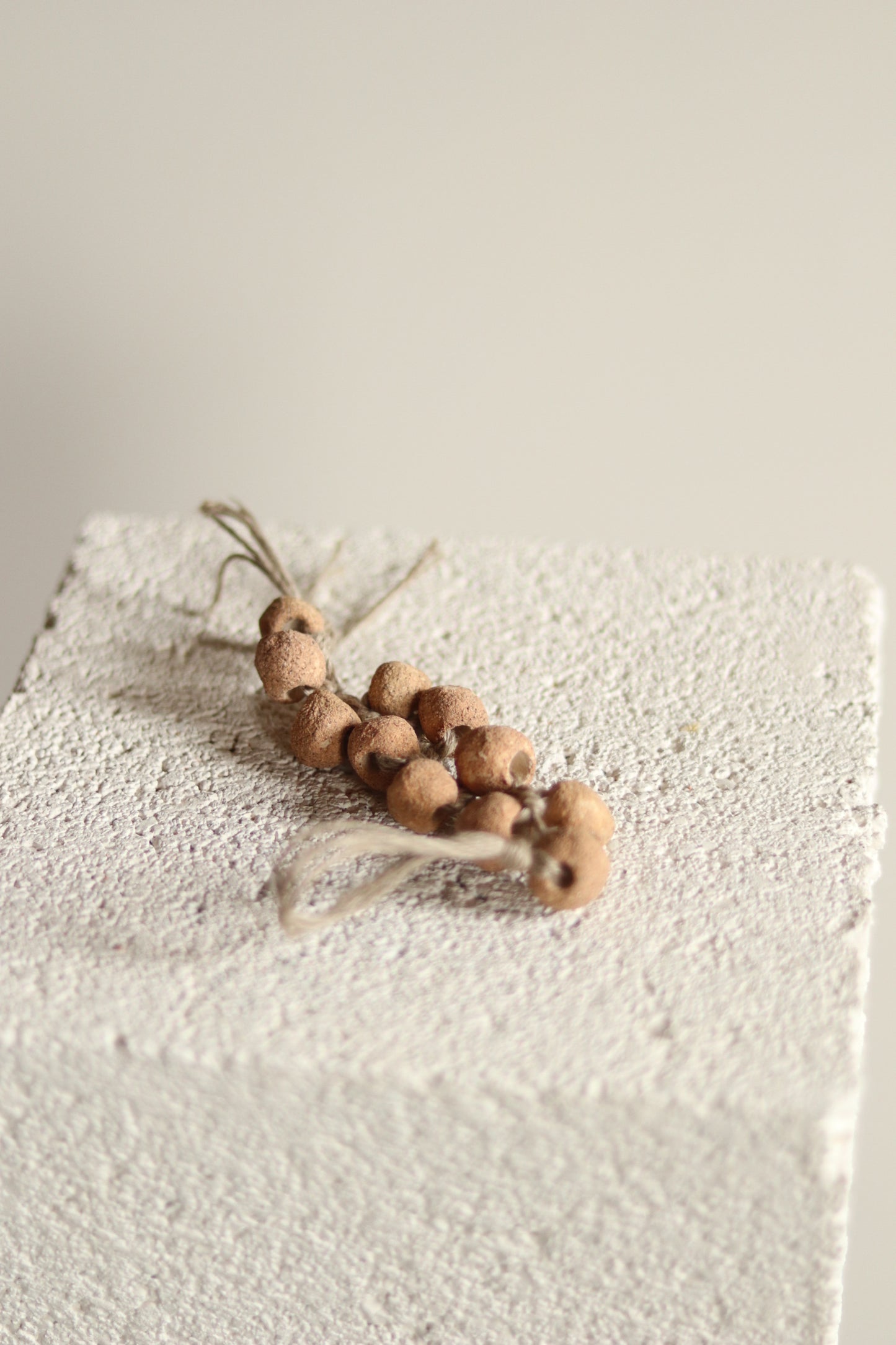 9" Gathered Earth Artifact Strand